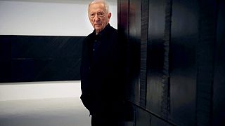 Pierre Soulages en 2009 lors d'une retrospective sur son travail au Centre Georges Pompidou (Paris).