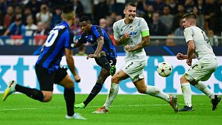 مباراة الجولة الخامسة من دوري أبطال أوروبا بين إنتر ميلان الإيطالي وفيكتوريا بلزن التشيكي في ملعب جوزيبي مياتزا في ميلانو.