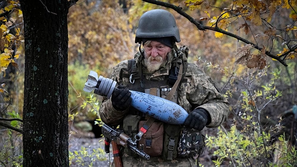 Ukraine war: Bio-weapons 'fabrication', new Kyiv air defence, and ...