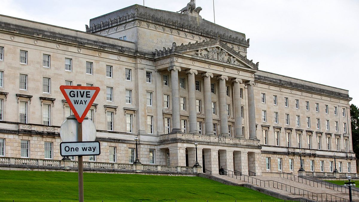 مبنى البرلمان في مقر جمعية أيرلندا الشمالية، في بلفاست أيرلندا الشمالية 