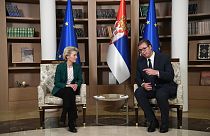 Presidente sérvio e presidente da Comissão Europeia em Belgrado
