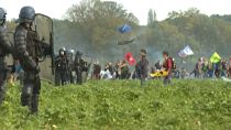 Protesta contra la contrucción del embalse para el riego en Deux-Sèvres en Francia