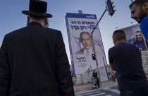 Kommt "Bibi" mit seiner Likud-Partei wieder an die Macht? Die Mehrheitsverhältnisse in der israelischen Knesset könnte wieder mal sehr knapp werden.