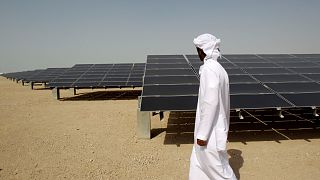 مصنع طاقة كهروضوئية في مدينة مصدر في أبو ظبي، الإمارات العربية المتحدة، الأحد 16 يناير 2011