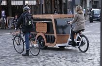 Corbicyclette - a bicicleta do luto que é um carro fúnebre de duas rodas