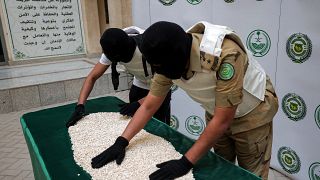  السلطات السعودية صادرت 119 مليون حبة العام الفائت، وهي تعلن عن مصادرة آلاف الحبوب أسبوعيا وأحيانا يوميا.