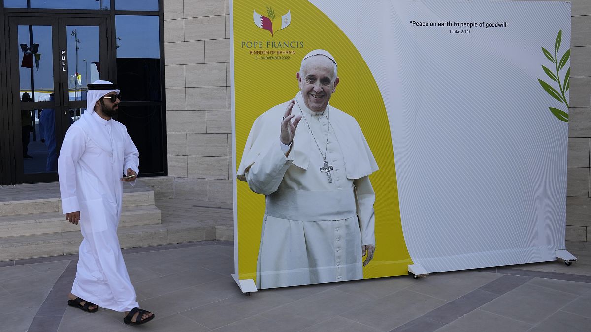В Бахрейне всё готово к визиту папы римского
