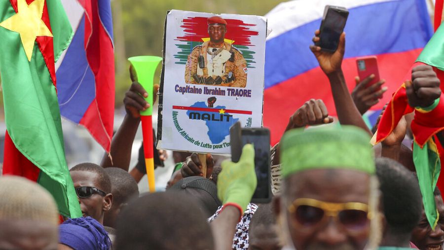 Demonstrators in Burkina Faso protest France and ECOWAS while