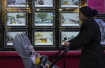 İngiltere'de Merkez Bankası'nın faiz arttırma kararının en çok ev kredilerini etkilemesi bekleniyor
