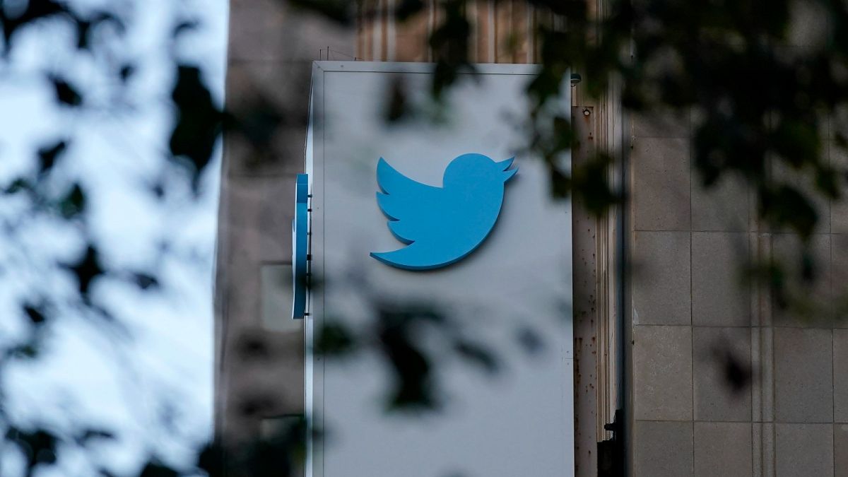 سيتعين على 50% من نحو 7500 موظف في تويتر المغادرة