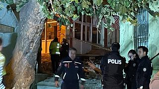 İzmir'in Buca ilçesinde deprem