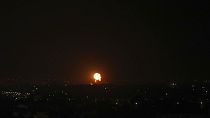 Εκρήξεις στην Λωρίδα της Γάζας μετά από ισραηλινά αεροπορικά πλήγματα