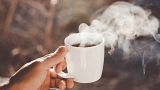 Kaffee könnte vor einer Infektion mit Covid-19 schützen. Das haben Forschende in Bremen herausgefunden.