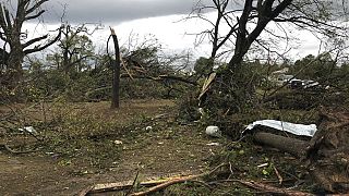 Последствия прохождения торнадо в Техасе
