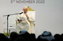 البابا فرنسيس في كنيسة القلب المقدس في البحرين 