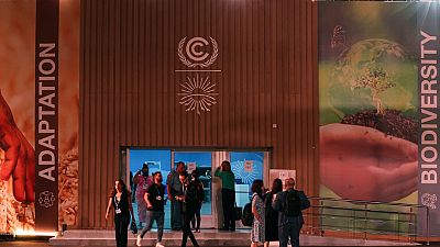 Entrada do centro de congressos de Sharm el-Sheik, no Egito, onde decorre a COP27