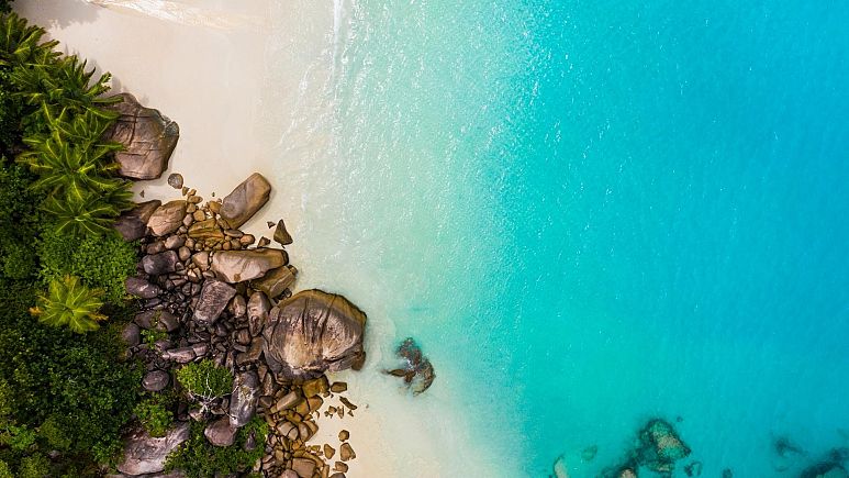 Rising sea levels threaten Seychelles