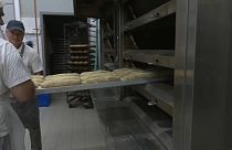 Los altos costes están obligando a cerrar muchas panaderías griegas