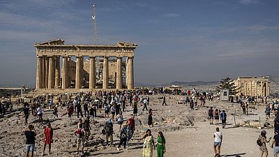Στόχος της ελληνικής κυβέρνησης είναι η επιμήκυνση της τουριστικής περιόδου