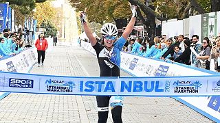 44. İstanbul Maratonu'nda paten, tekerlekli sandalye ve 42K yarışları yapıldı