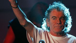 Лидер группы Nazareth во время концерта в 2008 году