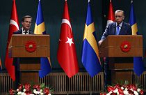 A svéd kormányfő és a török elnök közös sajtótájékoztatója