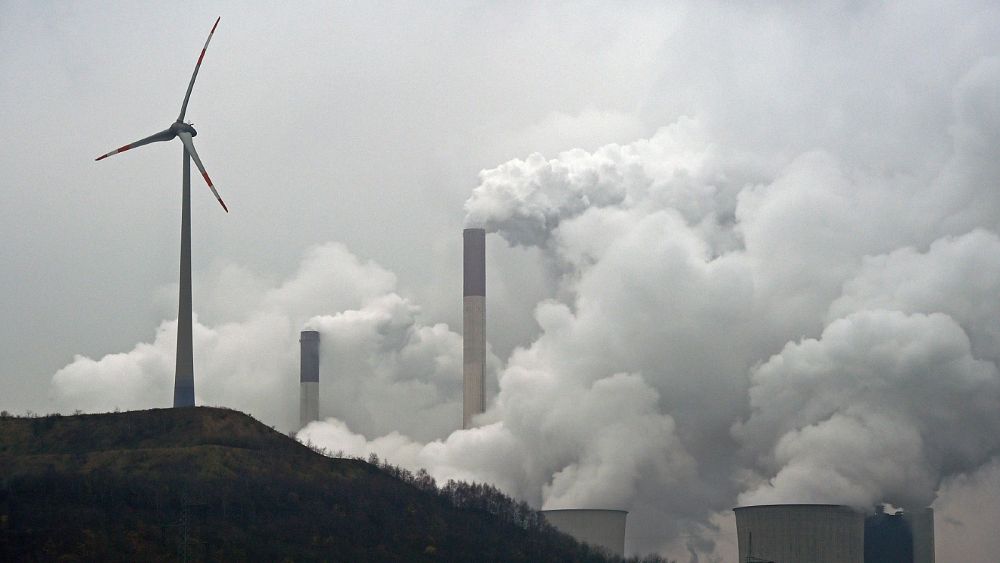 EU agrees stricter rules for greenhouse gas emission cuts