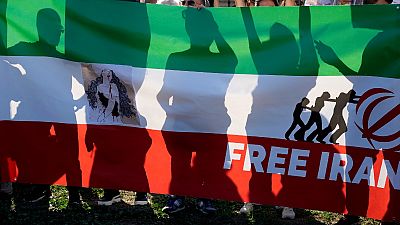 تظاهرات ایرانیان علیه جمهوری اسلامی 