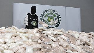 كميات من المخدرات المضبوطة في السعودية