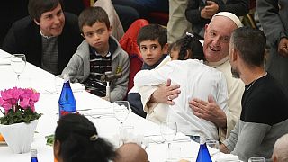 Ο Πάπας στο γεύμα υπέρ των φτωχών