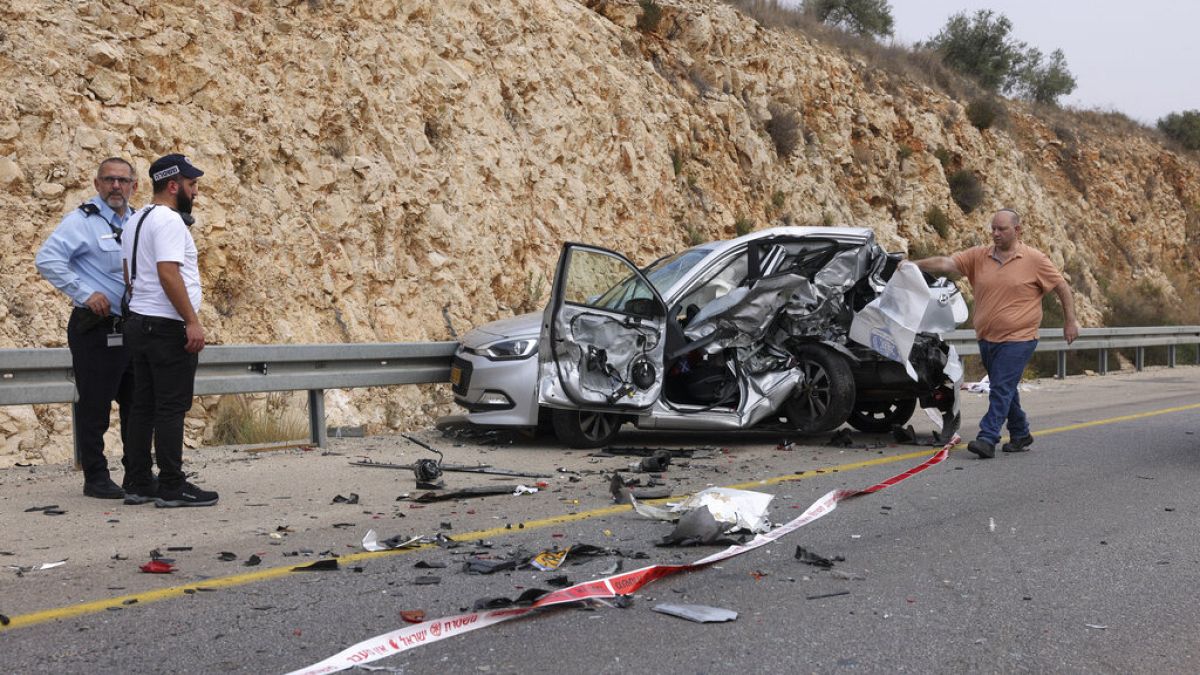 Sull'autostrada, dove è finita la fuga dell'omicida palestinese. (Ariel, Cisgiordania, 15.11.2022)
