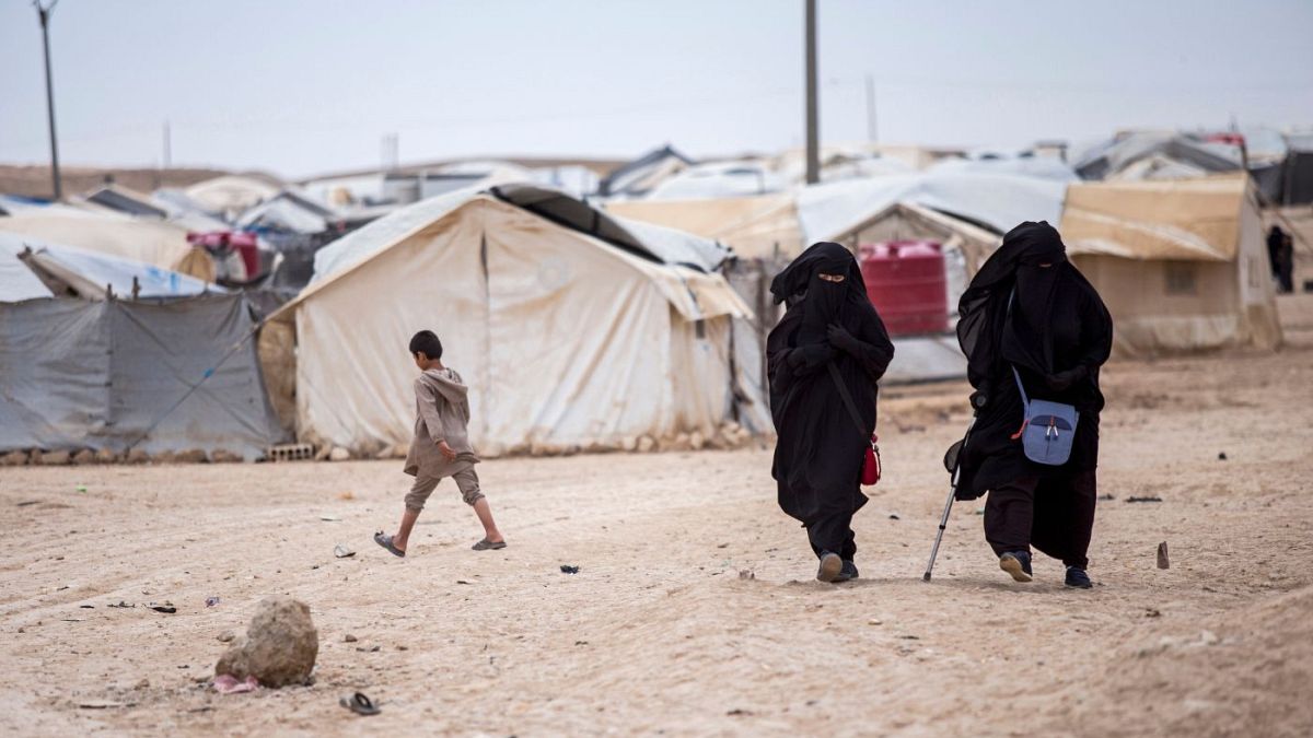  اردوگاه الهول در سوریه که ده‌ها هزار زن و کودک از بستگان شبه‌نظامیان داعش را در خود جای داده است