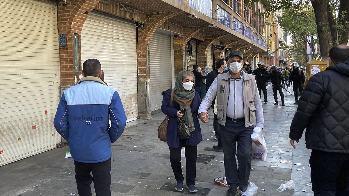Беспорядки в Иране продолжаются уже два месяца
