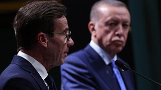 Ulf Kristersson (balra) és Recep Tayyip Erdogan az ankarai találkozón 2022. november 8-án.