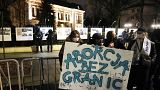 Attivisti per i diritti delle donne in protesta contro la severa legge anti-aborto della Polonia a Varsavia nel 2022
