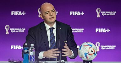 FIFA's Infantino criticises 'moral lessons' of World Cup detractors - SWI