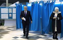 Kazakistan Cumhurbaşkanı Kasım Cömert Tokayev oyunu kullandı