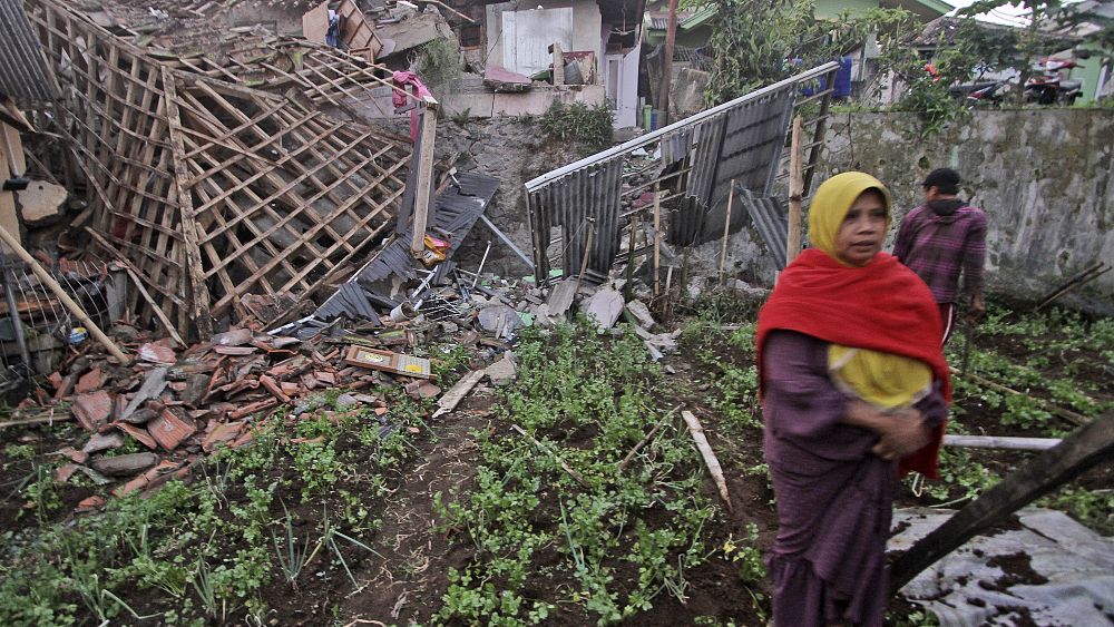 The search for survivors continues overnight after the deadly earthquake hits Java