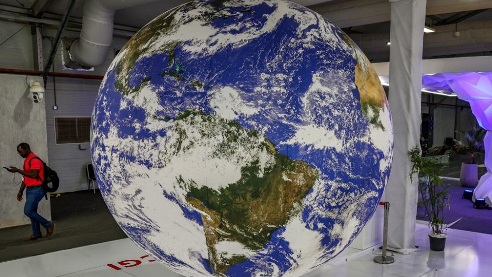 'A fossil fuel fair’: Experts and activists speak out on COP27