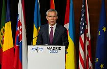 Jens Stoltenberg, secretario general de la OTAN. en la tribuna de la Asamblea Parlamentaria de la OTAN, Madrid, España 21/11/2022