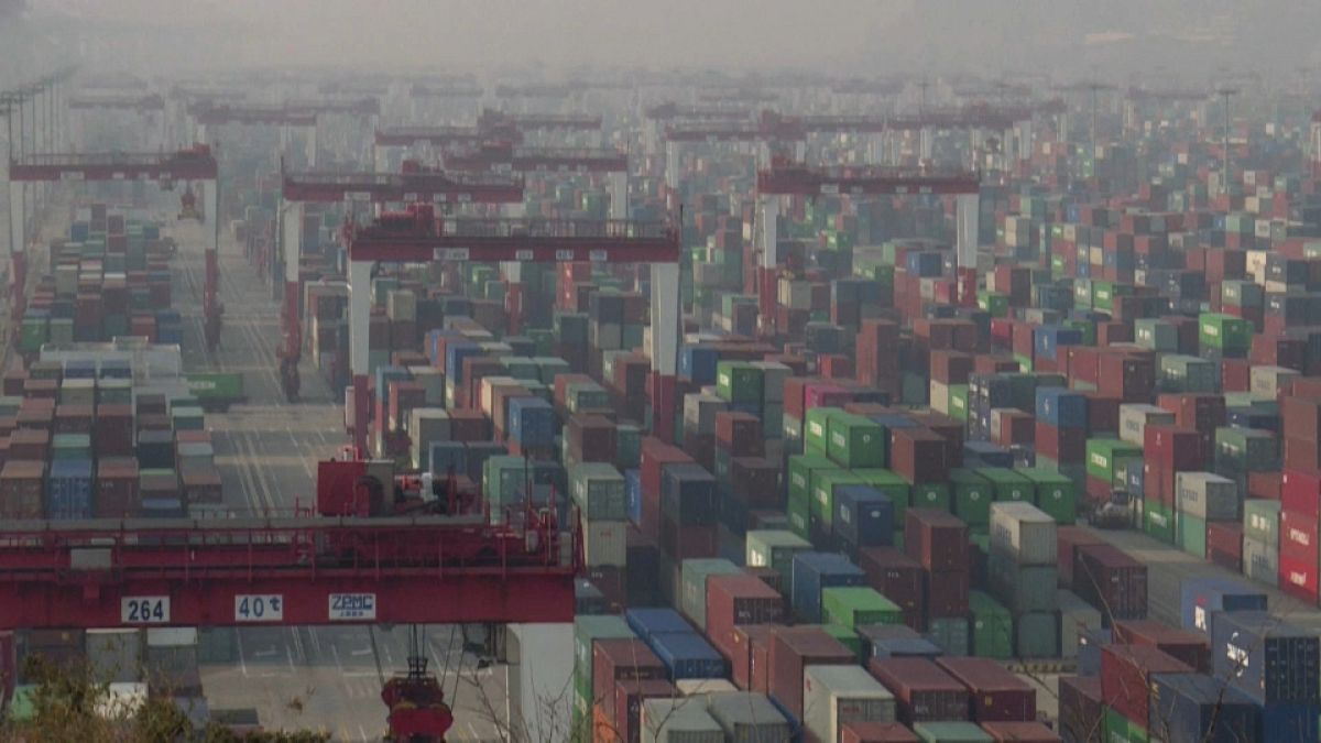 Containerhafen in Shanghai, China