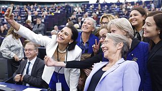Tarihte ilk kez dünyadaki tüm parlamentolarda kadın temsilci bulunuyor