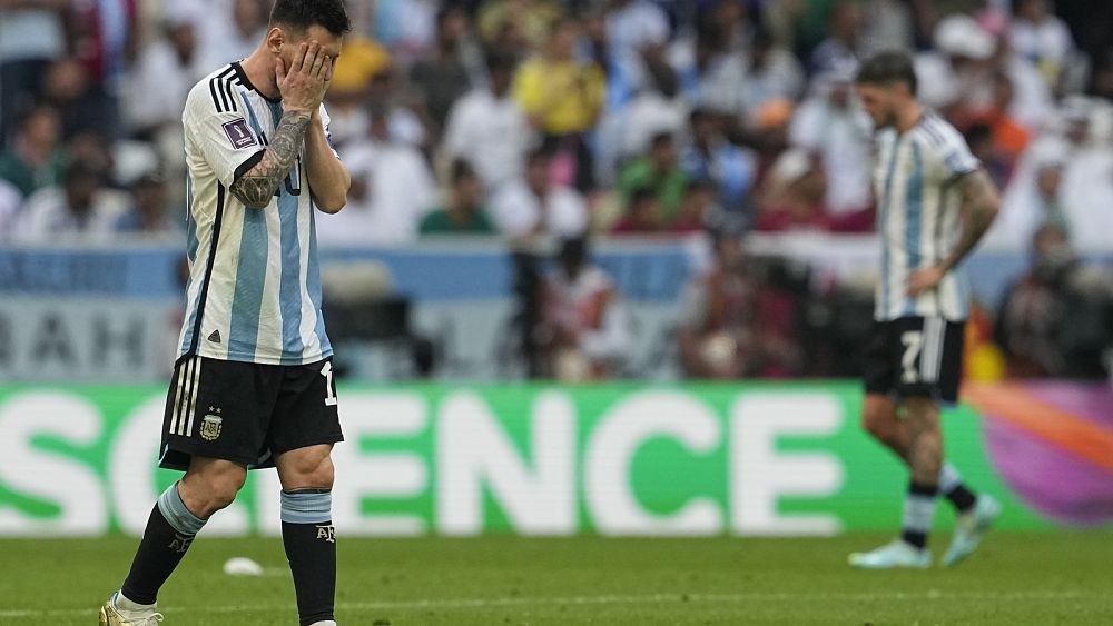 VIDEO : ‘It’s a hard blow’: Argentina in anguish after Saudi Arabia’s 2-1 World Cup victory