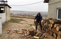Многие жители Молдавии стали больше полагаться на дрова, чем на газ и электричество