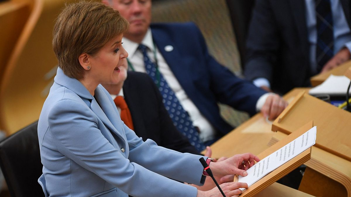 Schottlands Ministerpräsidentin Nicola Sturgeon im Parlament in Edinburgh