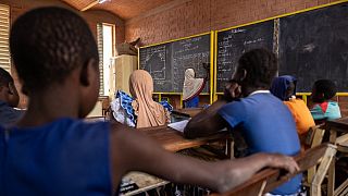 Archives : écoliers à Laongo (centre du Burkina Faso), le 16/03/2022