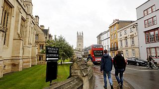 Dünyanın en iyi üniversiteleri arasında ilk sırada yer alan Oxford Üniversitesi personeli de greve katılıyor