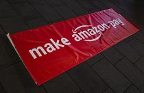 Cartaz de protesto dos trabalhadores da Amazon