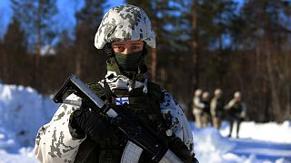 Finn katona téli felszerelésben