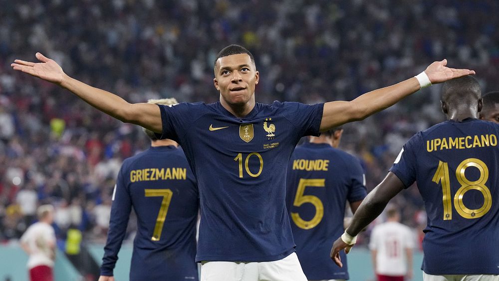 Mbappe scores 2, France reaches knockout stage of World Cup